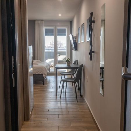 Raise Athens Metro Apartments Atenas Exterior foto