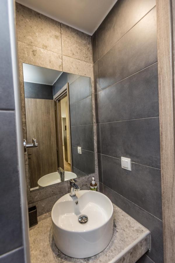 Raise Athens Metro Apartments Atenas Exterior foto